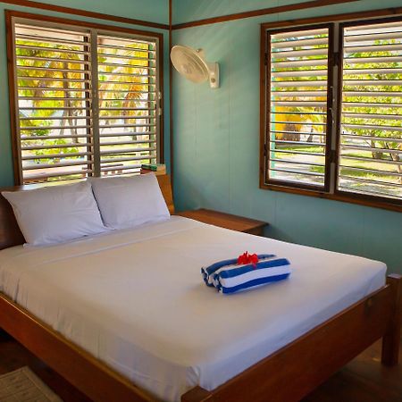Pelican Beach Resort South Water Caye Dangriga Exterior foto